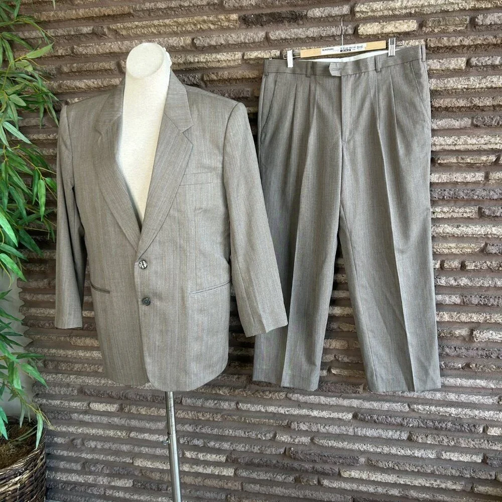 Men's Vintage Brown Wool Striped Suit Worthington 40-42R /36